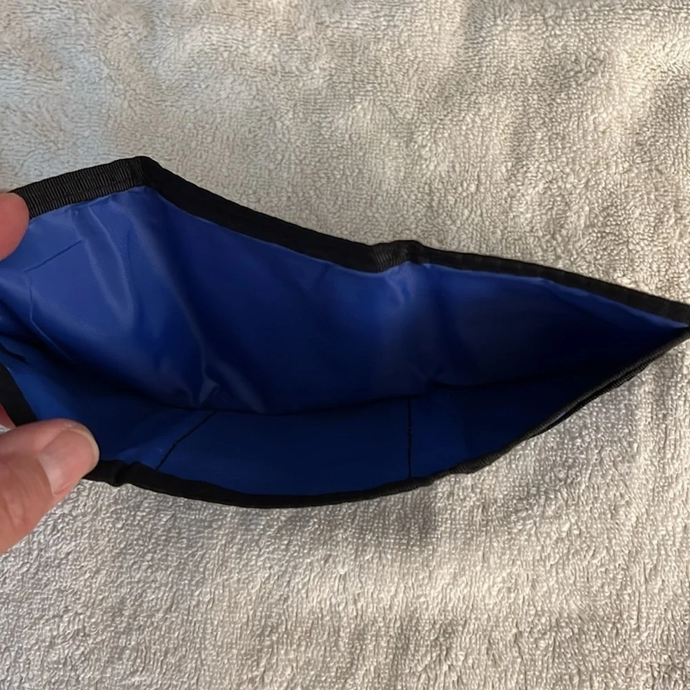 Blue Wallet - Authentic sportsman